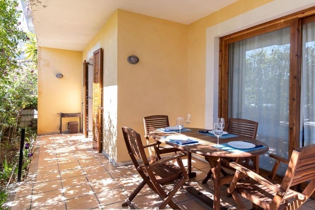 Luisa Sunny House Apartamento Santa Maria Navarrese Exterior foto