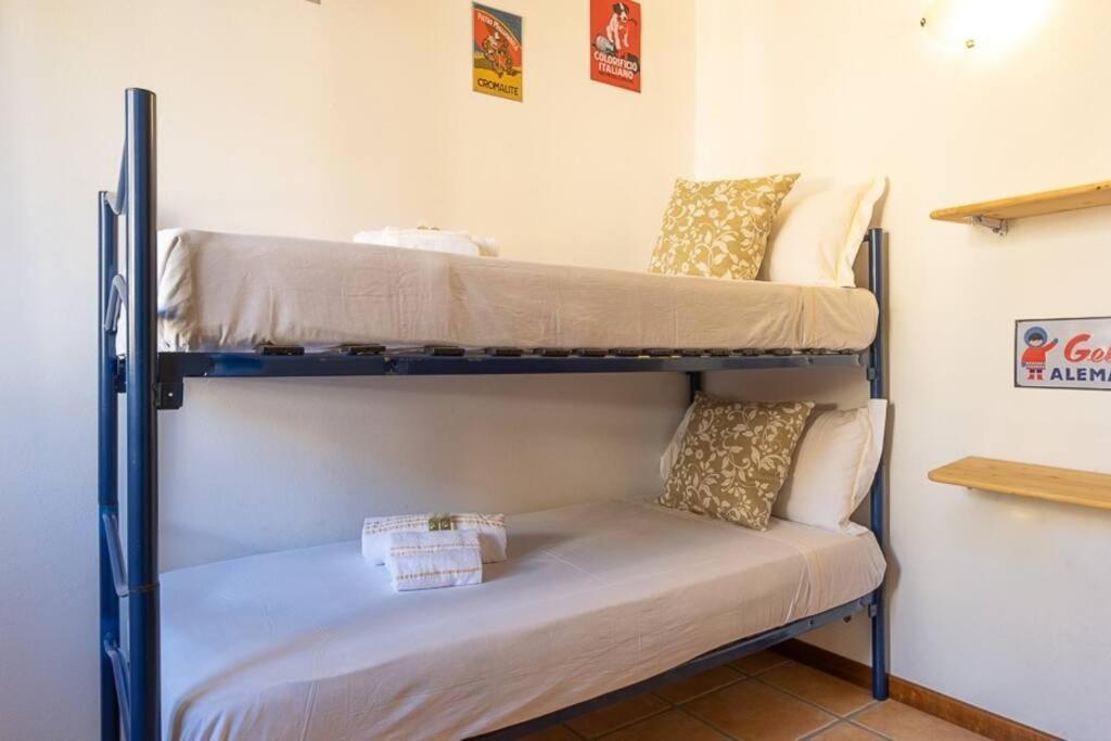 Luisa Sunny House Apartamento Santa Maria Navarrese Exterior foto